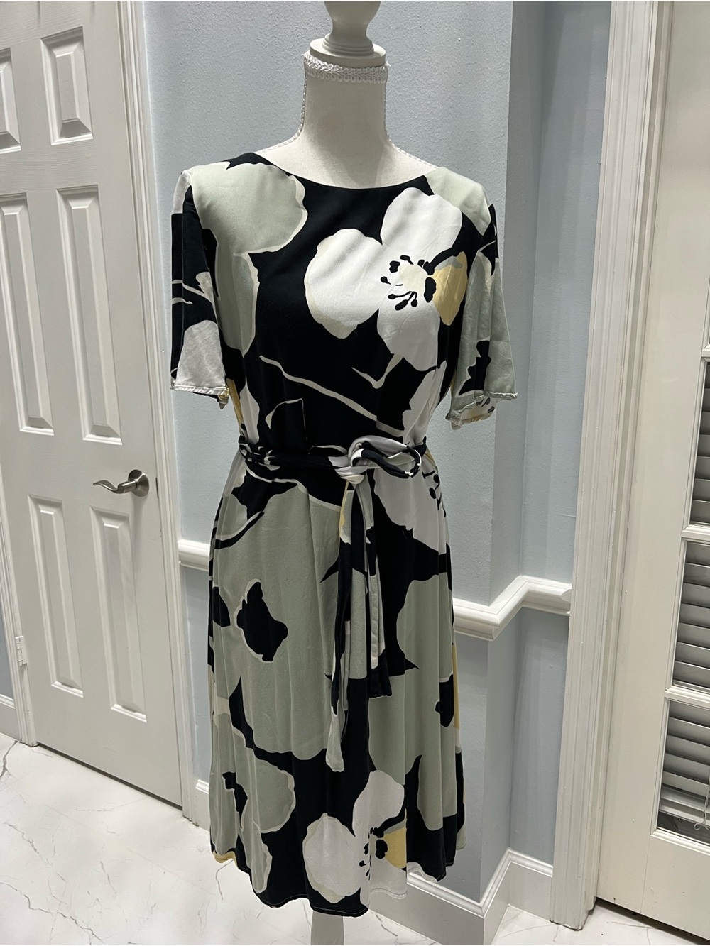 Esprit Black, Sage & White Floral Belted Midi Dress